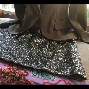 SILVER SEQUIN SKIRT. Perfect condition.